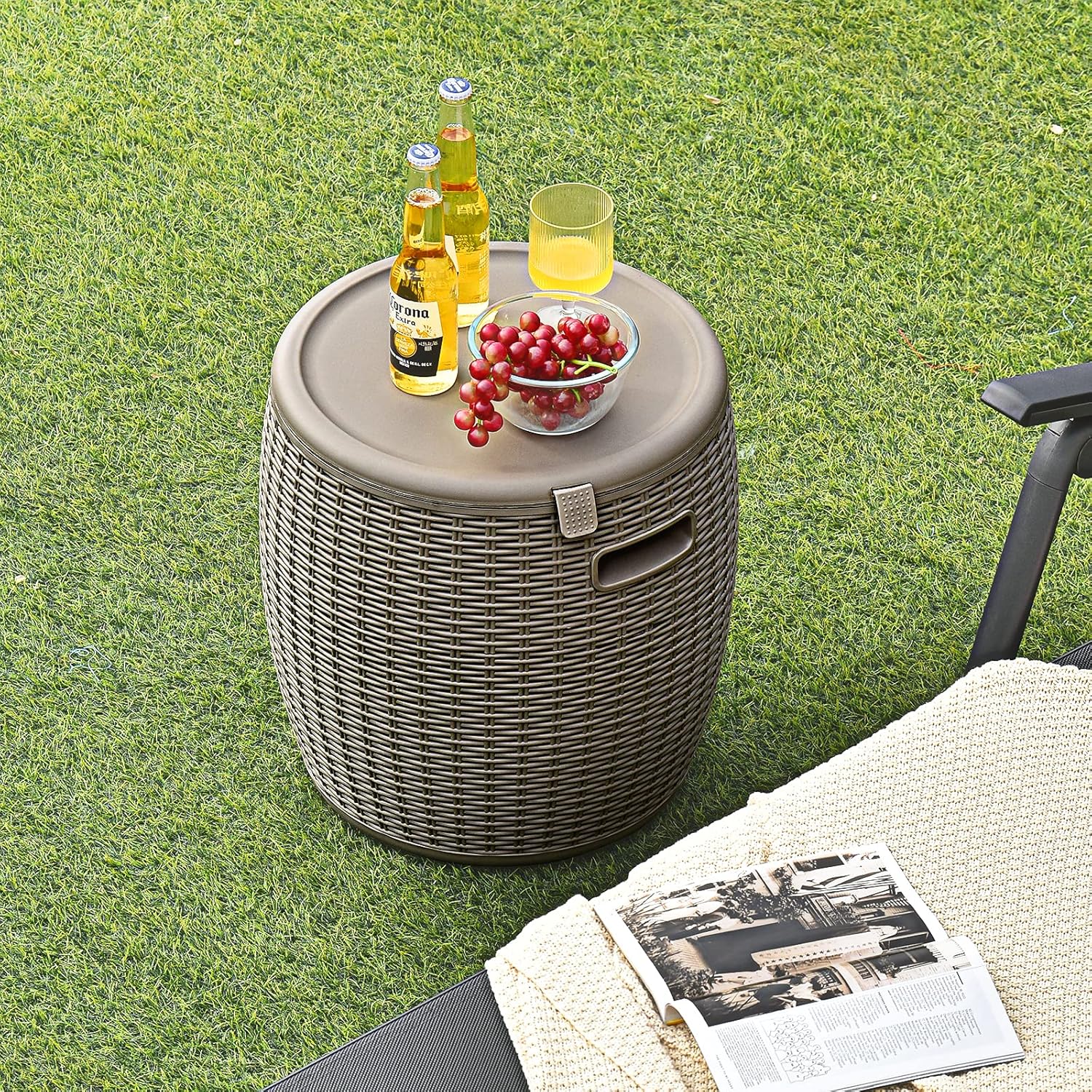 9.5 Gallon Wicker Ice Cooler,  - Wine Beer Images recensie en prijs