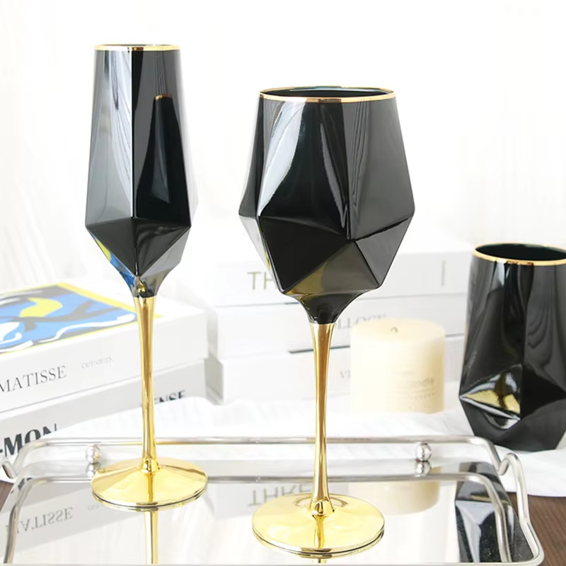 Pure Black Crystal Golden Edge - Wine Beer The Whiskey recensie en prijs