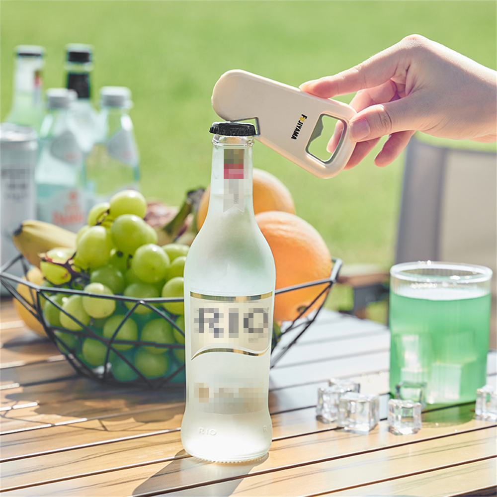 1 magnetic bottle opener, can  - Wine Beer Cooler recensie en prijs